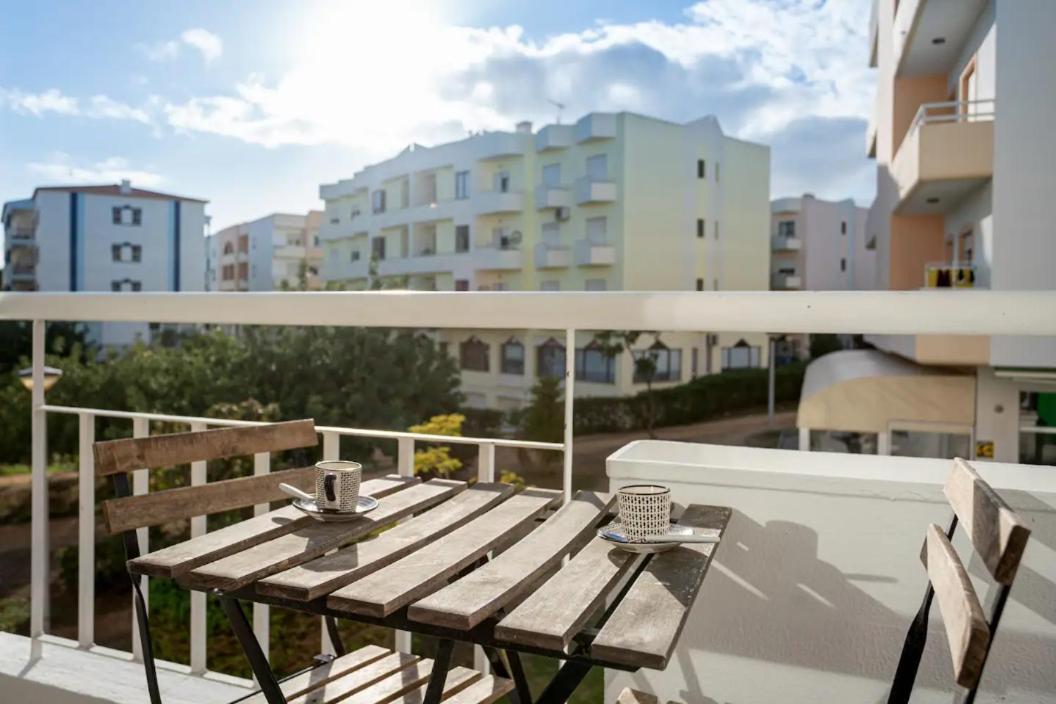Blife Allya Private Rooms Distrikt Distrikt Faro Exterior foto